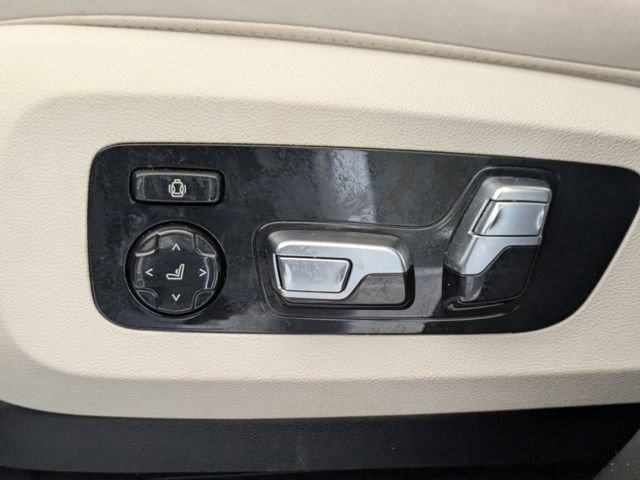 Used 2025 BMW X7 xDrive40i w/ Executive Package image 22