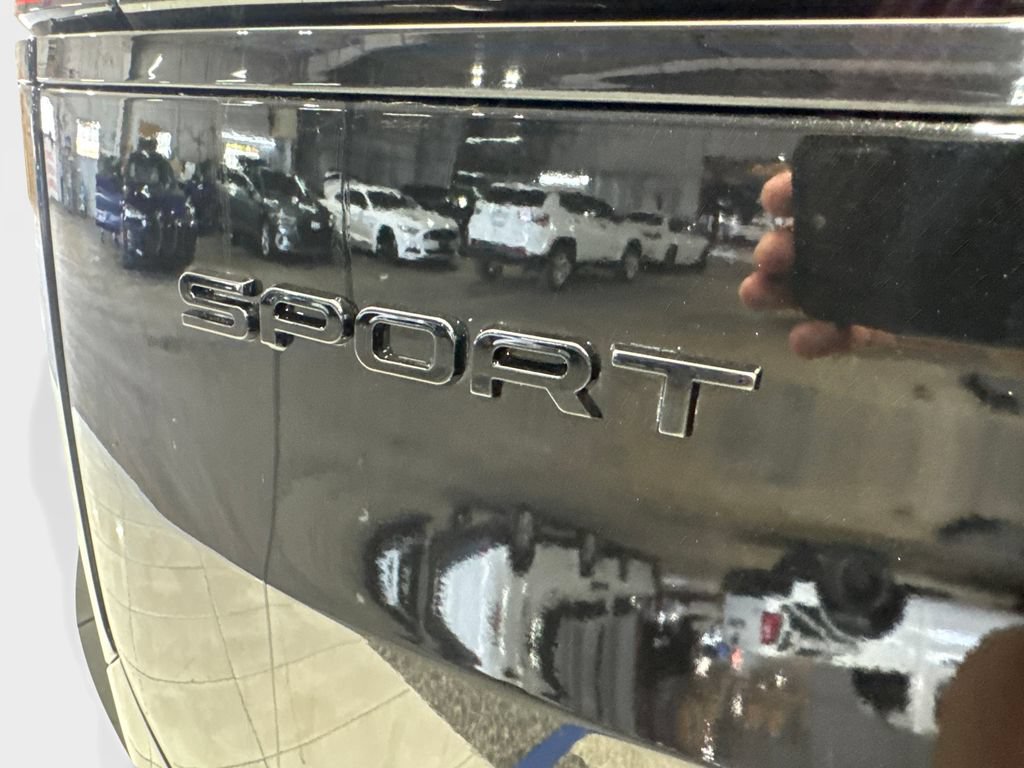 Used 2023 Land Rover Range Rover Sport SE AWD/4WD image 24