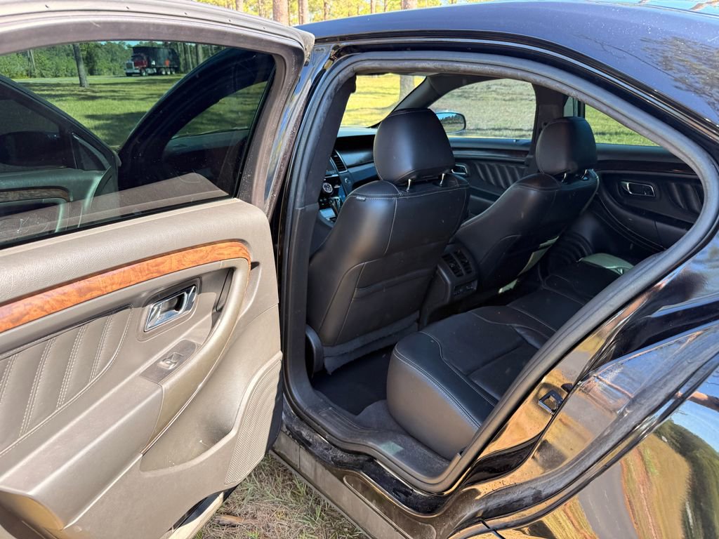 Used 2019 Ford Taurus Limited FWD image 21
