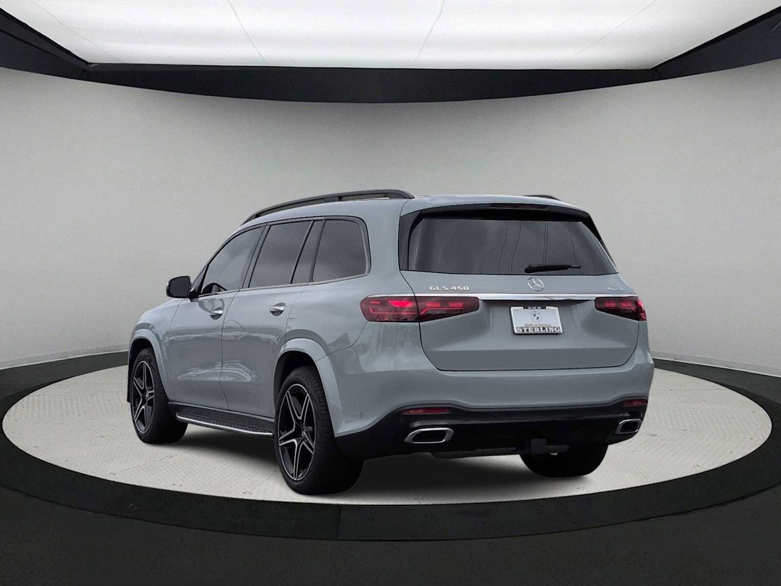 Used 2024 Mercedes-Benz GLS 450 4MATIC image 6