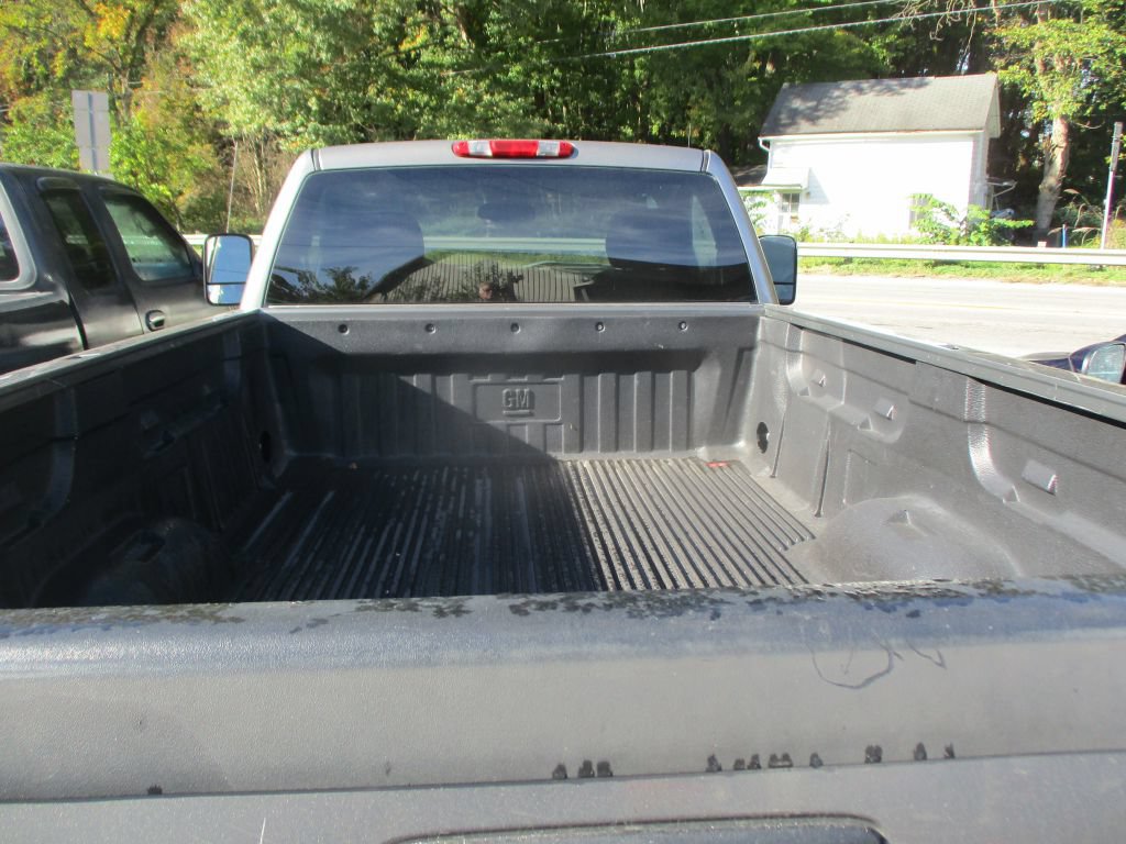 Used 2008 GMC Sierra 1500 W/T w/ Work Truck Preferred Package RWD image 7