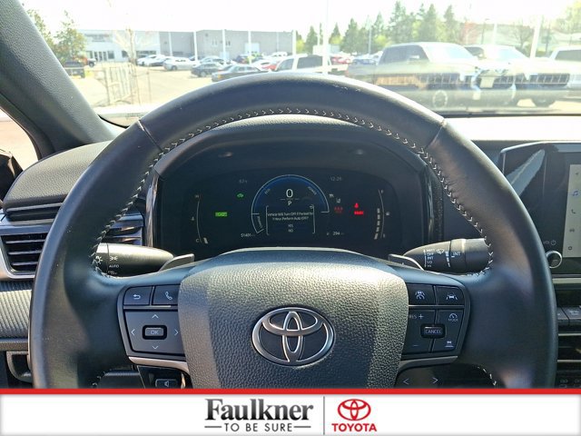 Certified 2025 Toyota Camry SE FWD image 18