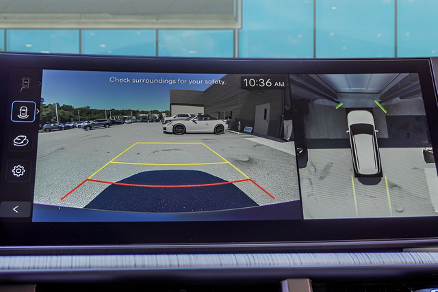 Certified 2025 Hyundai Santa Fe Calligraphy FWD image 33