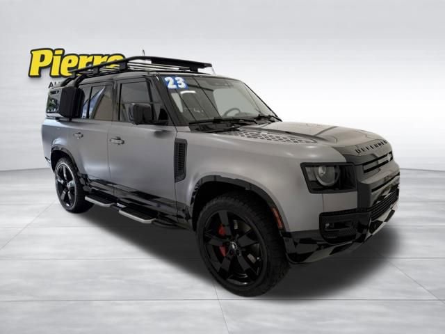 Used 2023 Land Rover Defender 130 X AWD/4WD image 8