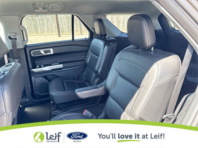 Used 2023 Ford Explorer XLT w/ Equipment Group 202A image 29