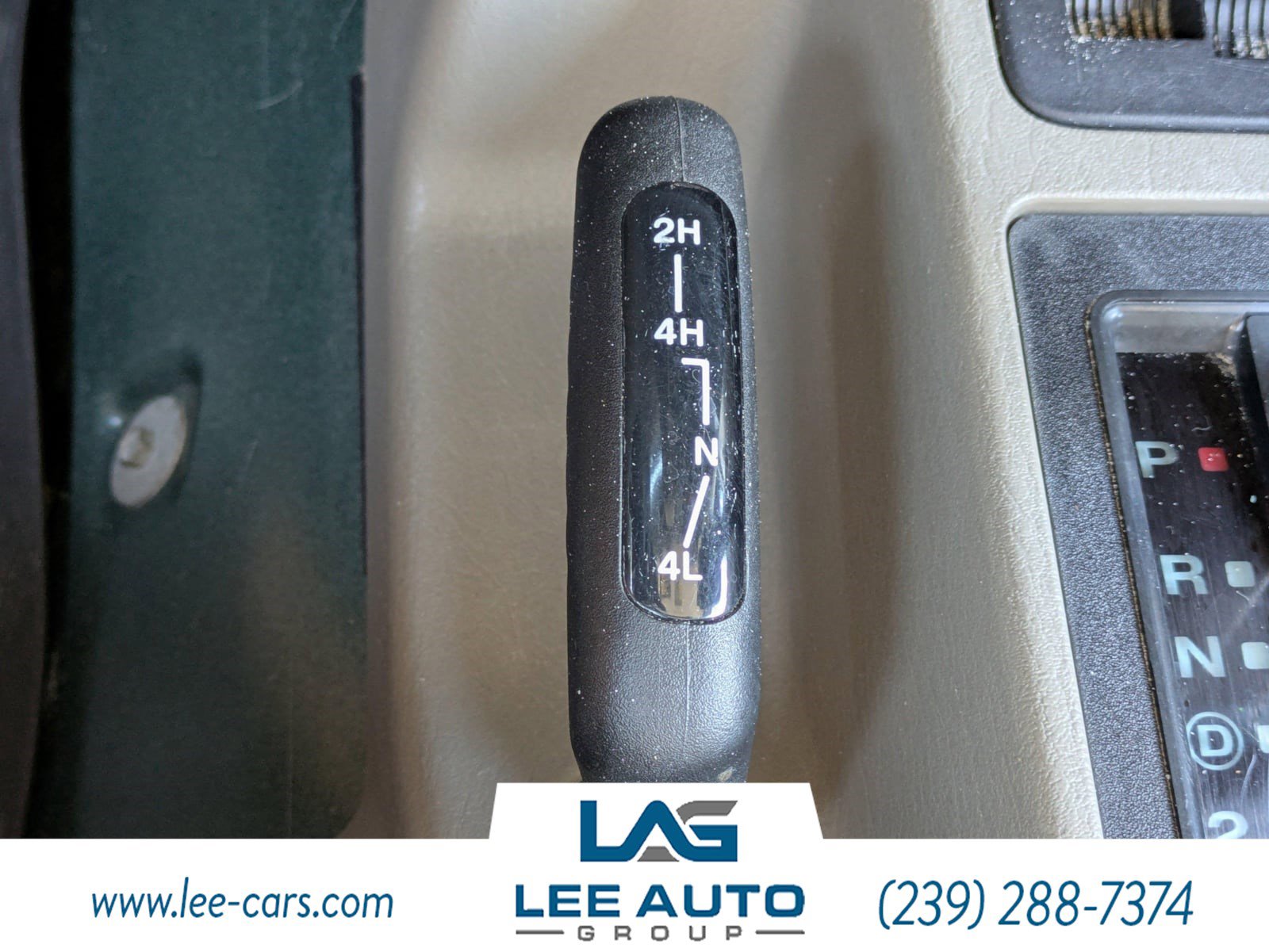 Used 2004 Jeep Wrangler Sahara w/ Dual Top Group AWD/4WD image 16