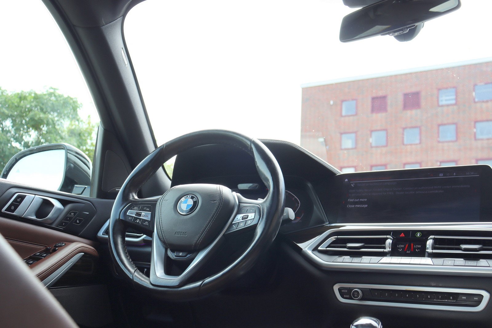 Used 2020 BMW X5 xDrive40i w/ Premium Package AWD/4WD image 24