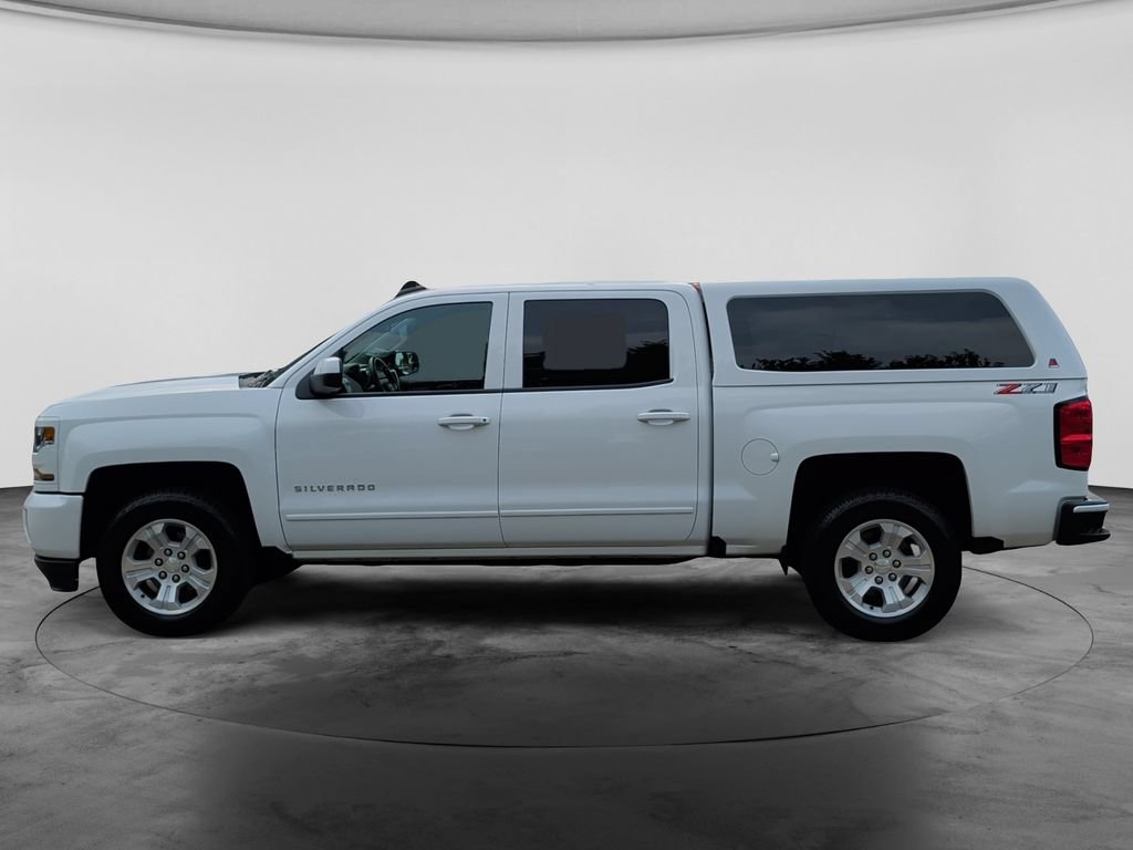Used 2018 Chevrolet Silverado 1500 LT w/ All Star Edition AWD/4WD image 4