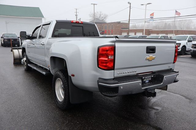 Used 2019 Chevrolet Silverado 3500 LTZ w/ Duramax Plus Package image 15