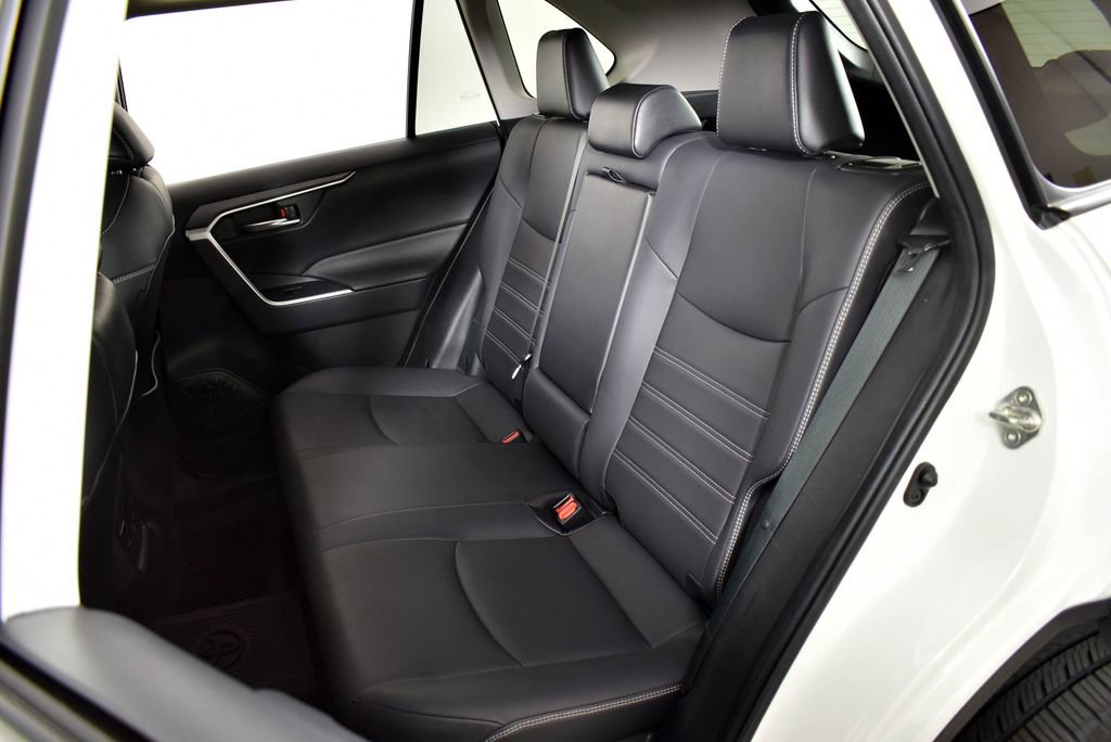 Certified 2022 Toyota RAV4 XLE Premium image 17