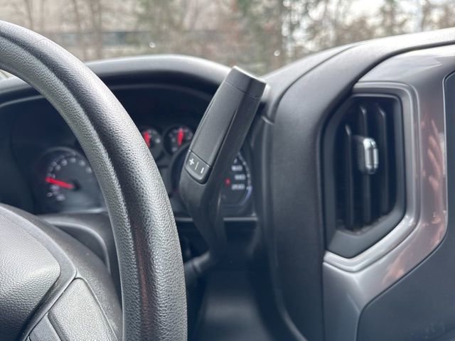 Used 2023 Chevrolet Silverado 1500 Custom image 17