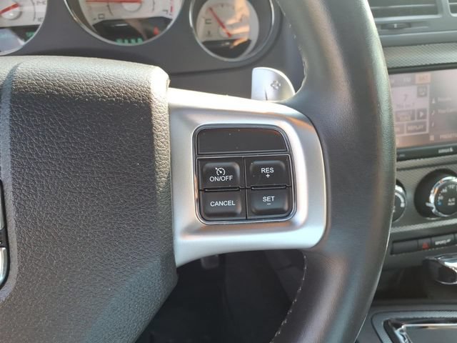 Used 2012 Dodge Challenger R/T RWD image 21