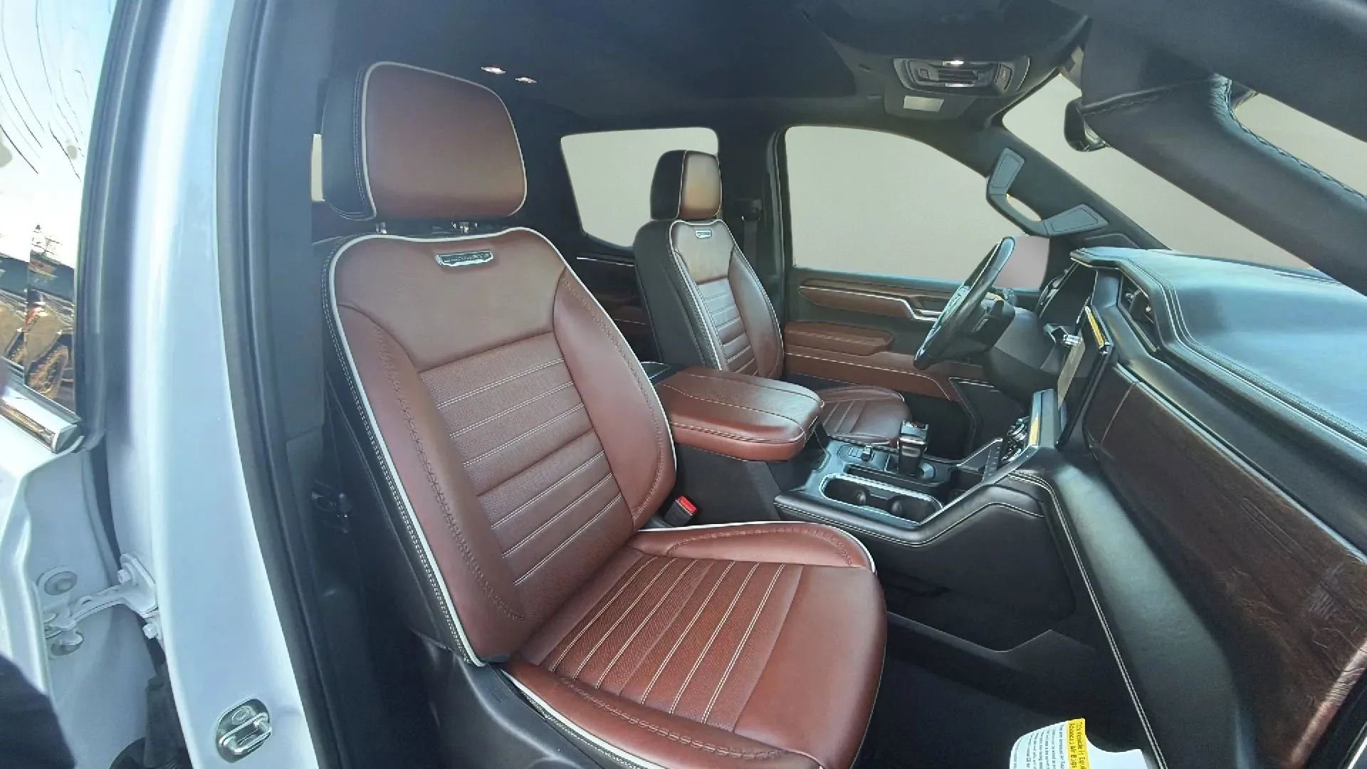 Used 2023 GMC Sierra 1500 Denali Ultimate image 15