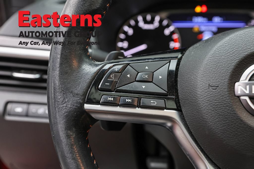 Used 2023 Nissan Altima 2.5 SR w/ SR Premium Package AWD/4WD image 15