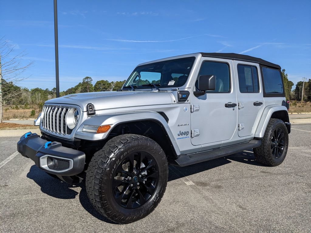 Used 2024 Jeep Wrangler Unlimited Sahara w/ Technology Group image 68