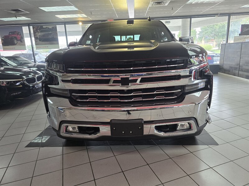 Used 2021 Chevrolet Silverado 1500 LTZ w/ LTZ Premium Package AWD/4WD image 2