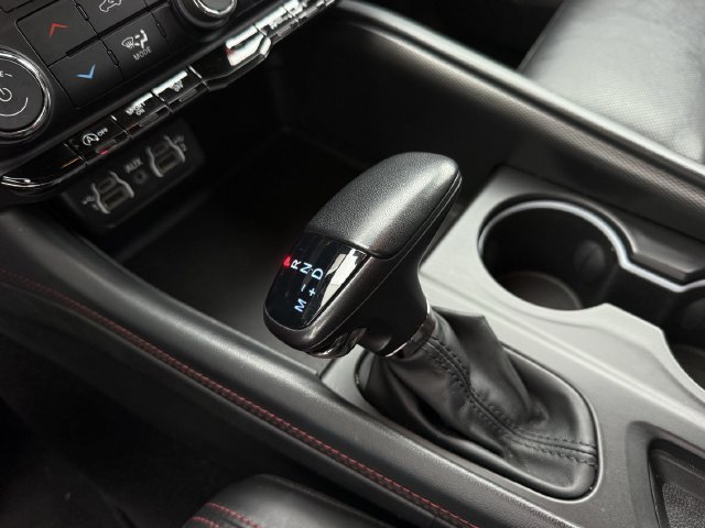 Used 2024 Dodge Durango GT AWD/4WD image 21