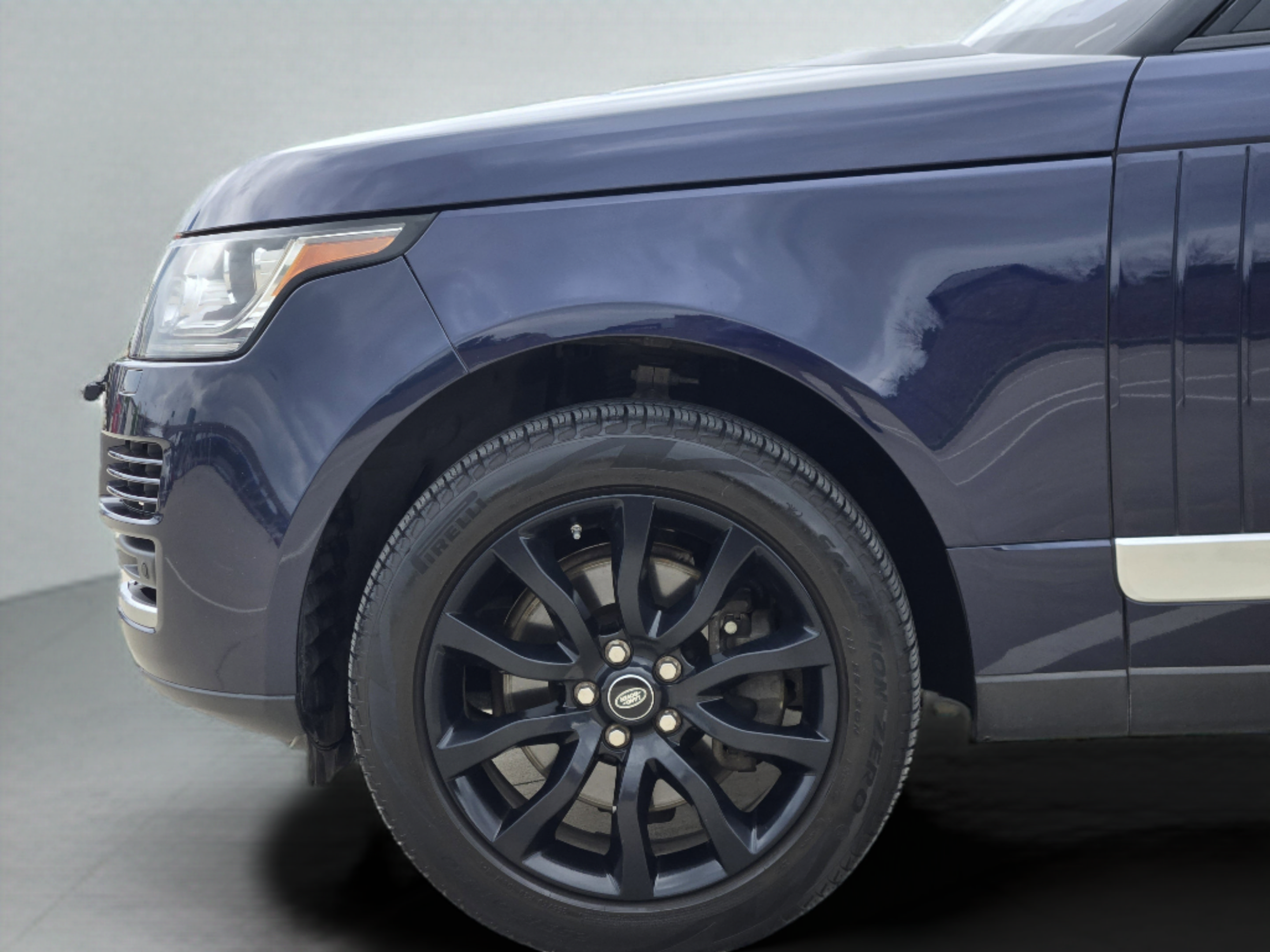 Used 2016 Land Rover Range Rover HSE AWD/4WD image 27
