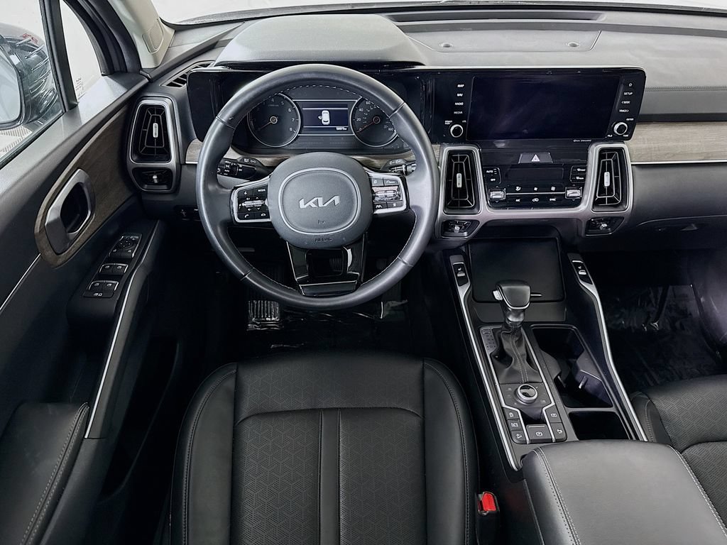 Used 2022 Kia Sorento X-Line EX AWD/4WD image 3