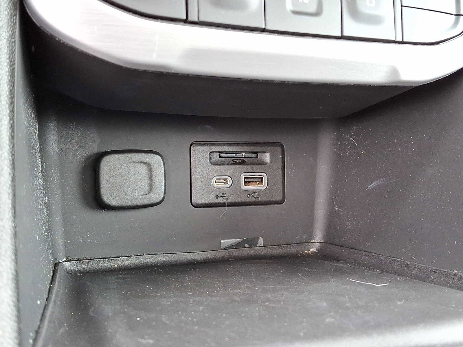 Used 2023 GMC Acadia SLE w/ Driver Convenience Package AWD/4WD image 26
