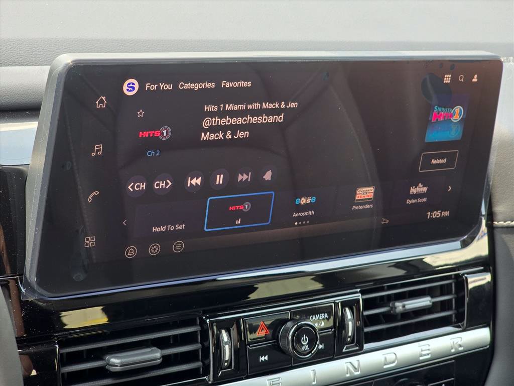 New 2026 Nissan Pathfinder SL FWD image 5