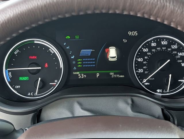 Used 2023 Toyota Sienna Platinum image 21