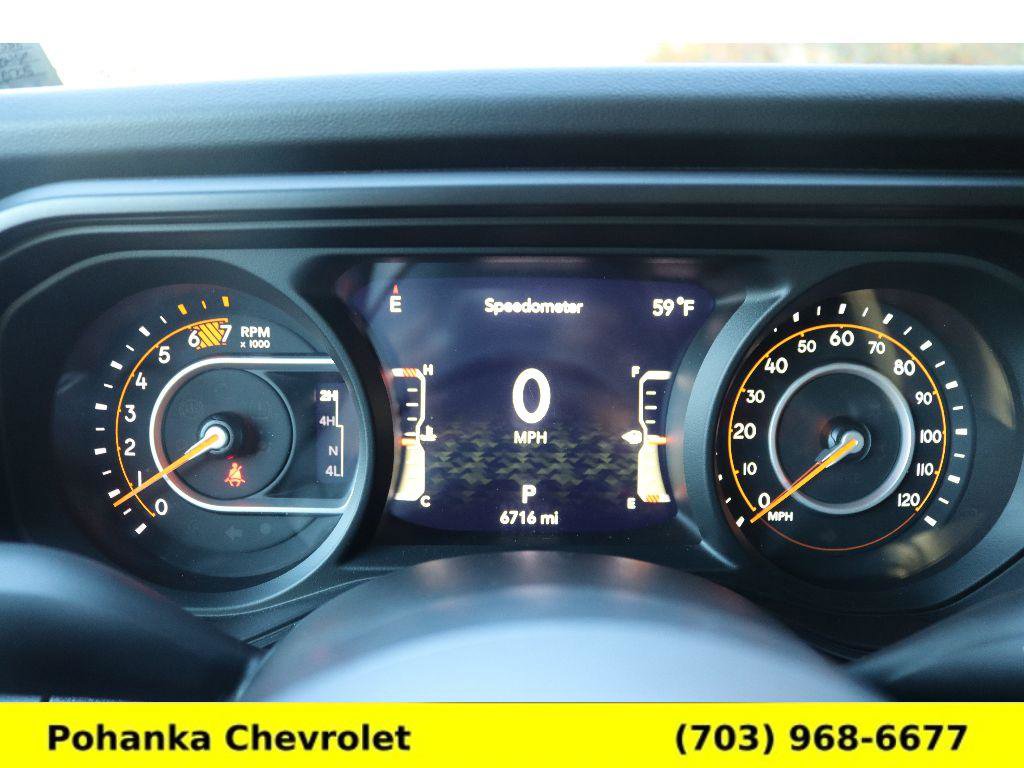 Used 2024 Jeep Wrangler Rubicon w/ Technology Group image 9