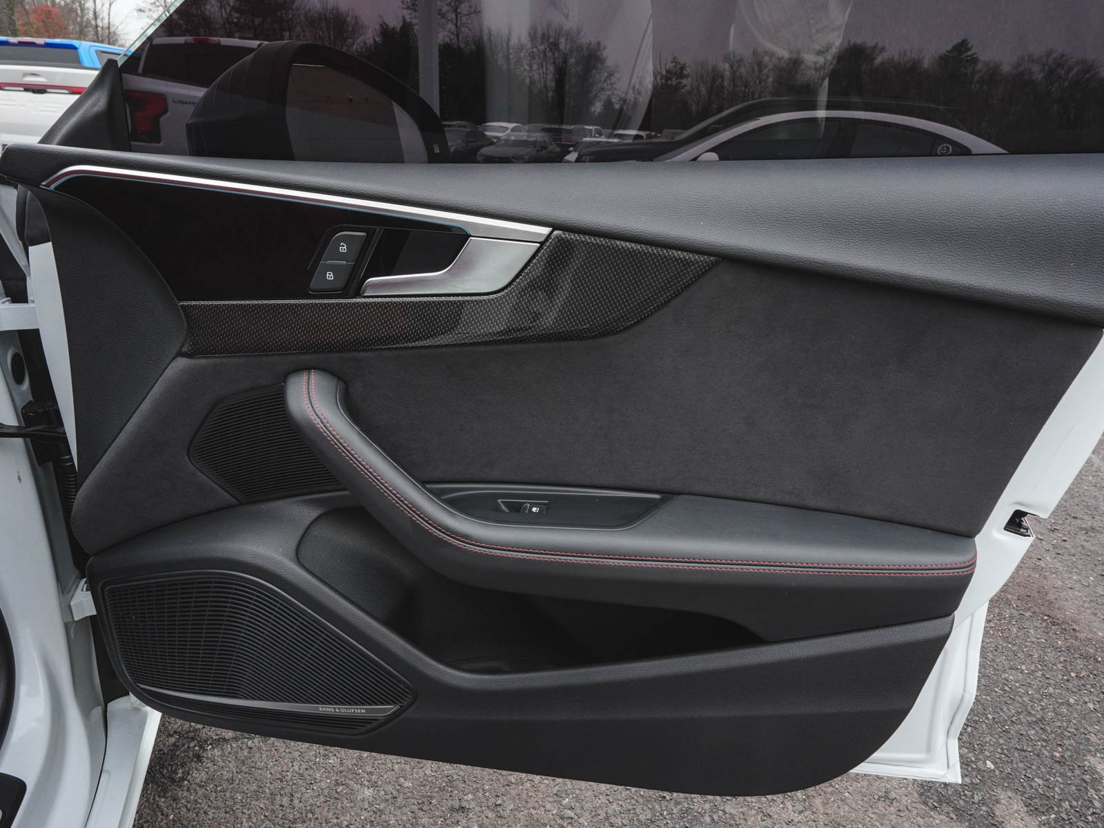 Used 2025 Audi S5 Premium Plus w/ Premium Plus Package image 11