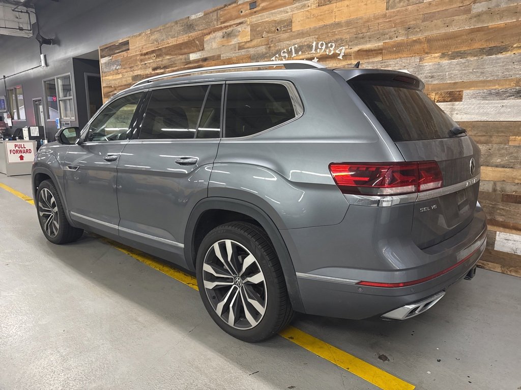 Used 2021 Volkswagen Atlas SEL Premium image 7