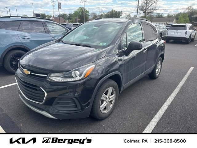 Used 2019 Chevrolet Trax LT w/ LT Convenience Package AWD/4WD image 3