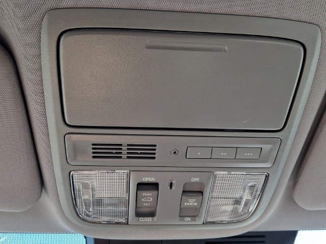 Used 2018 Honda CR-V EX-L image 33