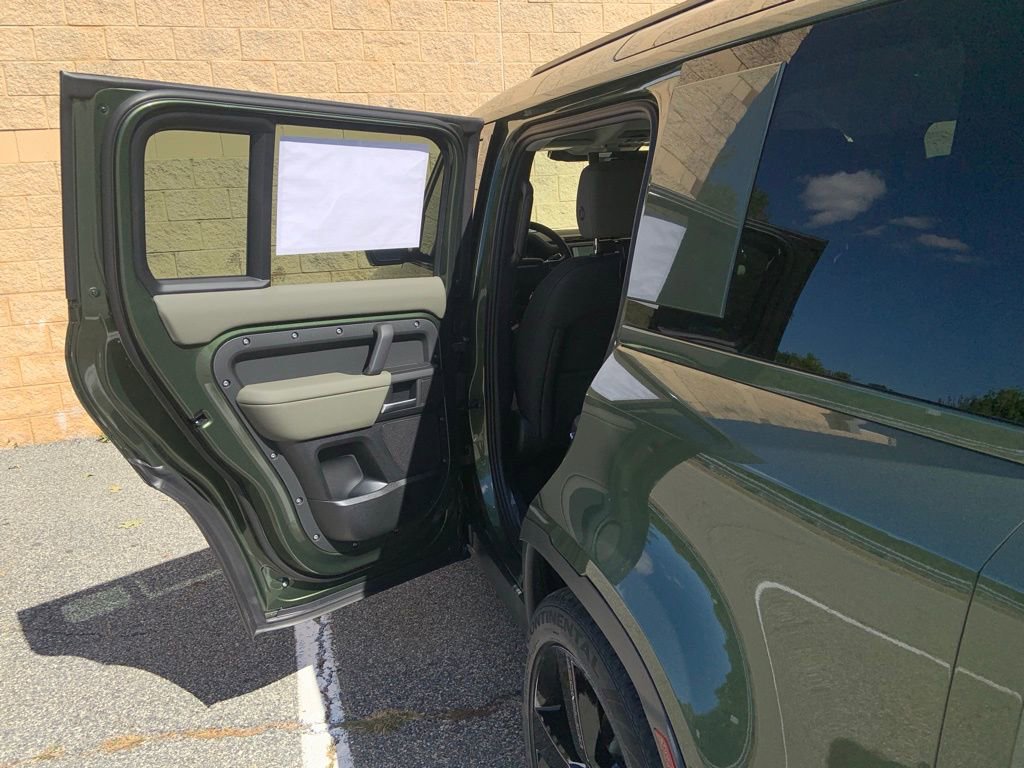 New 2026 Land Rover Defender 110 S image 12