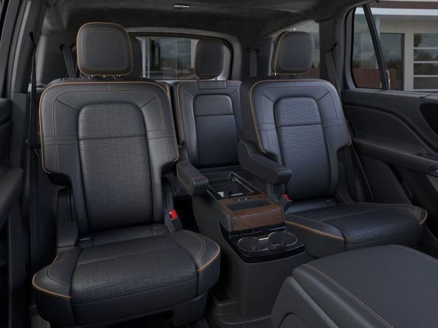 New 2025 Lincoln Aviator Black Label w/ Black Label Special Edition AWD/4WD image 11