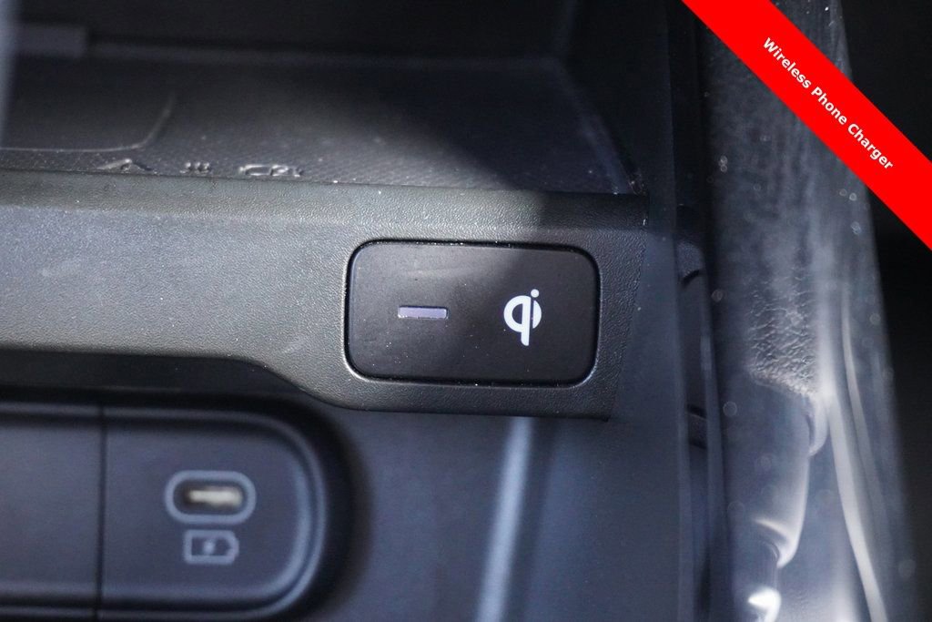 Used 2023 Kia Soul GT-Line image 32