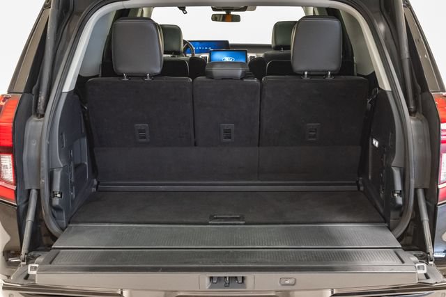 Used 2025 Ford Expedition Platinum AWD/4WD image 38