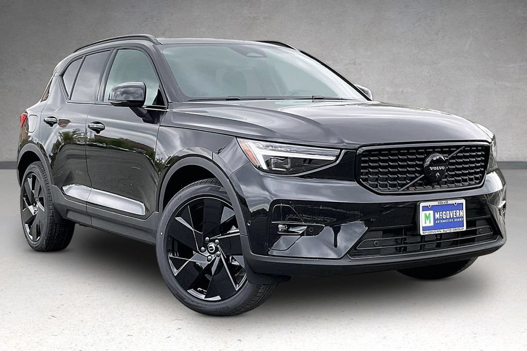 New 2026 Volvo XC40 B5 Ultra w/ Protection Package Premier AWD/4WD image 2