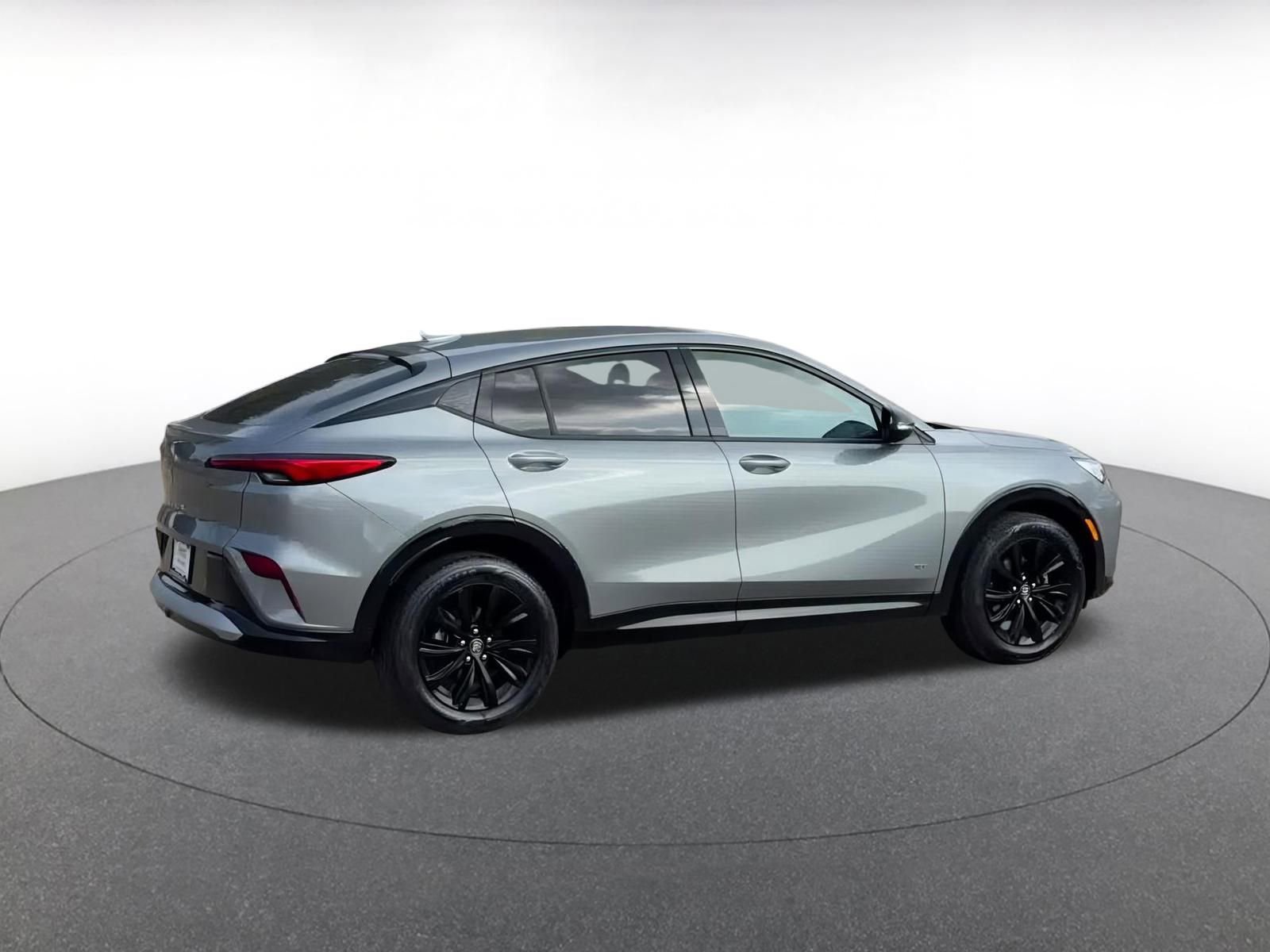 Used 2025 Buick Envista Sport Touring image 15