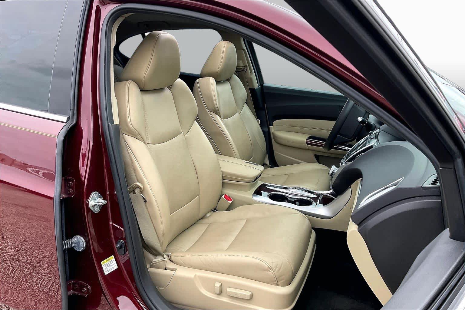 Used 2015 Acura TLX w/ Technology Package AWD/4WD image 9