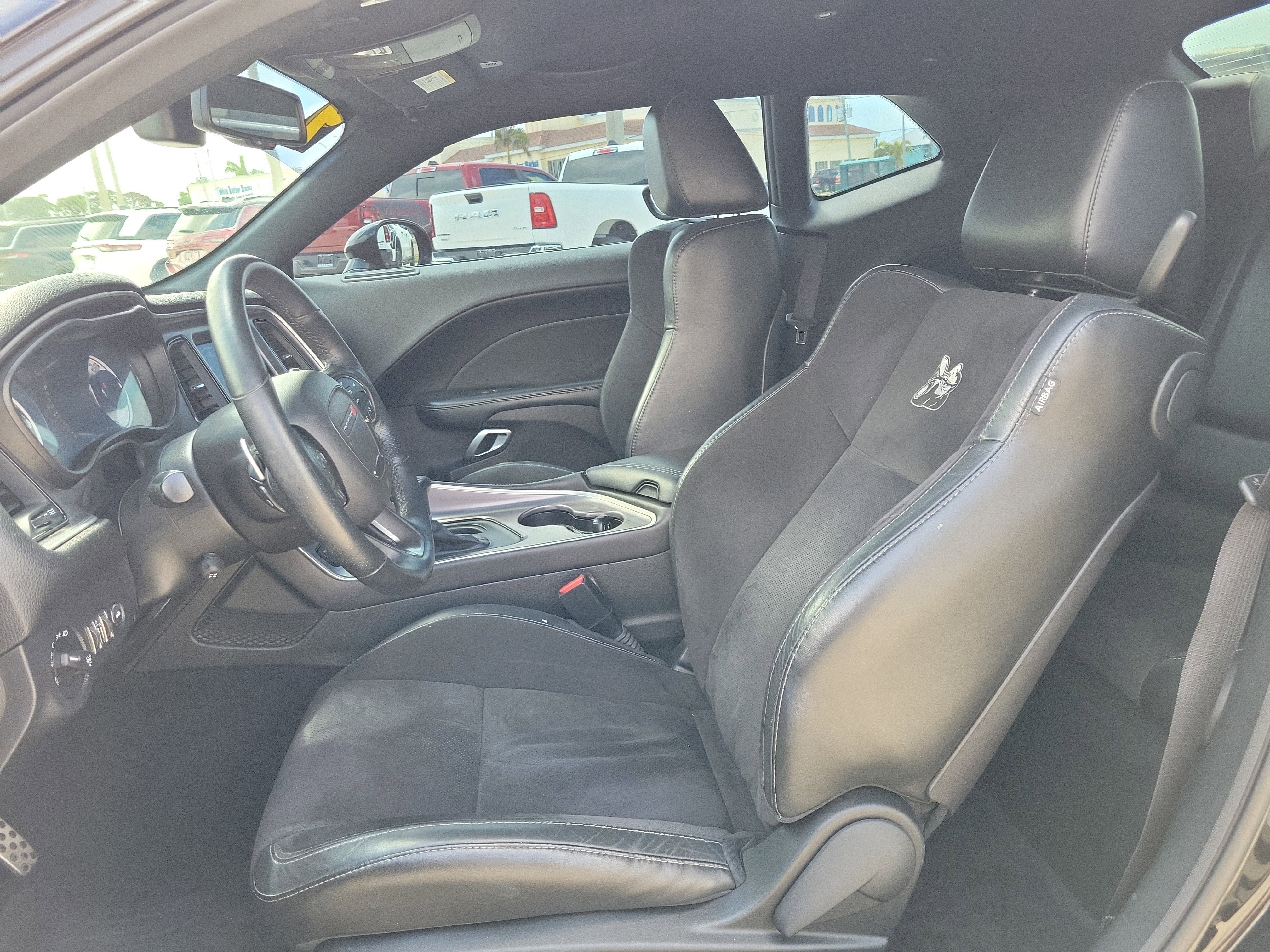 Used 2019 Dodge Challenger R/T Scat Pack w/ Shaker Package RWD image 15