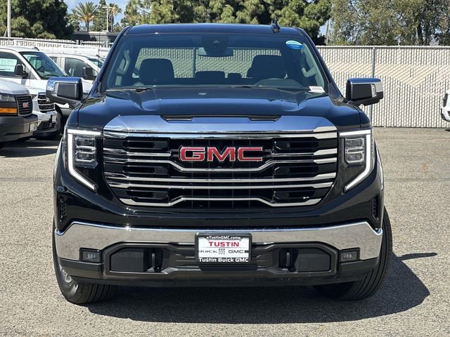 Used 2026 GMC Sierra 1500 SLT AWD/4WD image 2