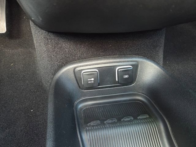 Certified 2020 Chrysler Pacifica Touring-L w/ S Appearance Package image 27