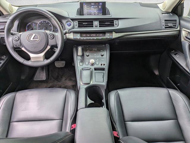 Used 2014 Lexus CT 200h image 17