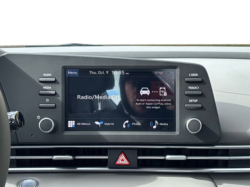 New 2025 Hyundai Elantra Blue image 18