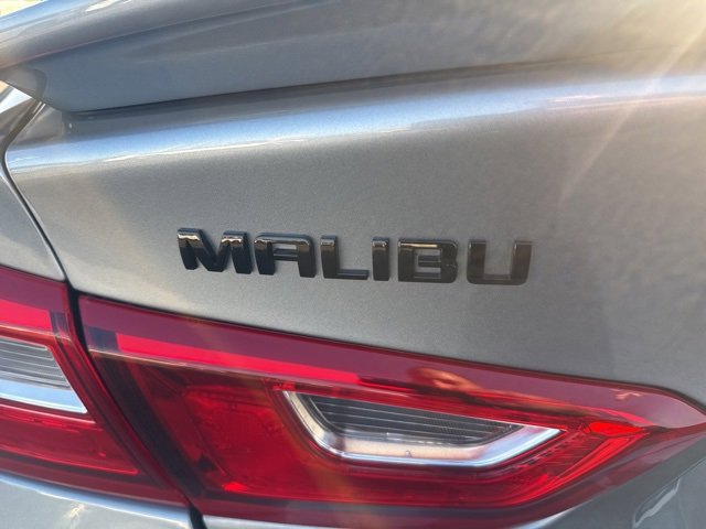 Used 2025 Chevrolet Malibu RS image 31