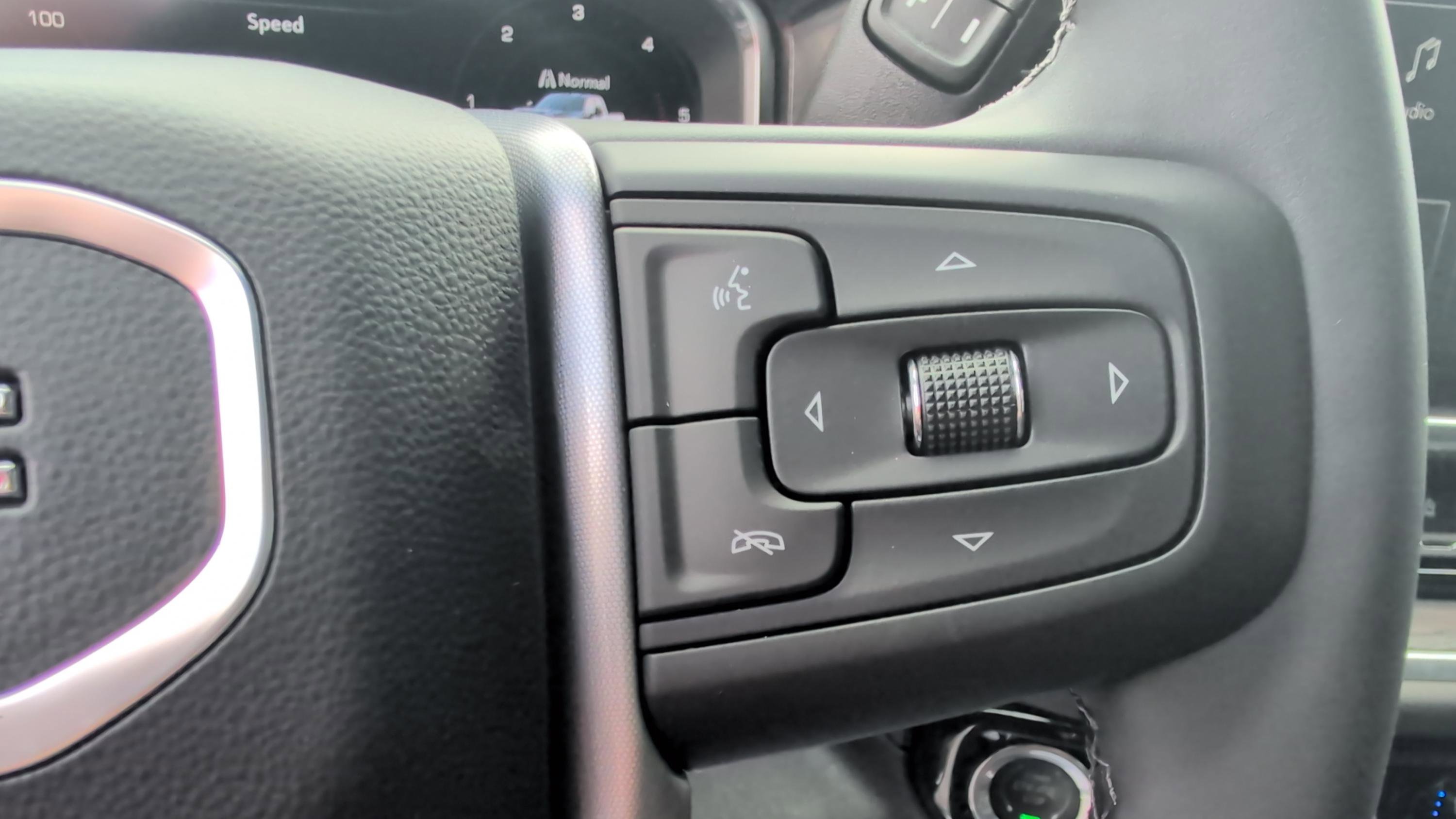 New 2025 GMC Sierra 2500 SLT w/ SLT Convenience Package image 26