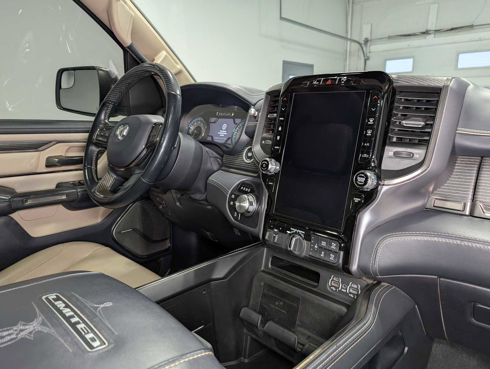 Used 2021 RAM 1500 Limited AWD/4WD image 43