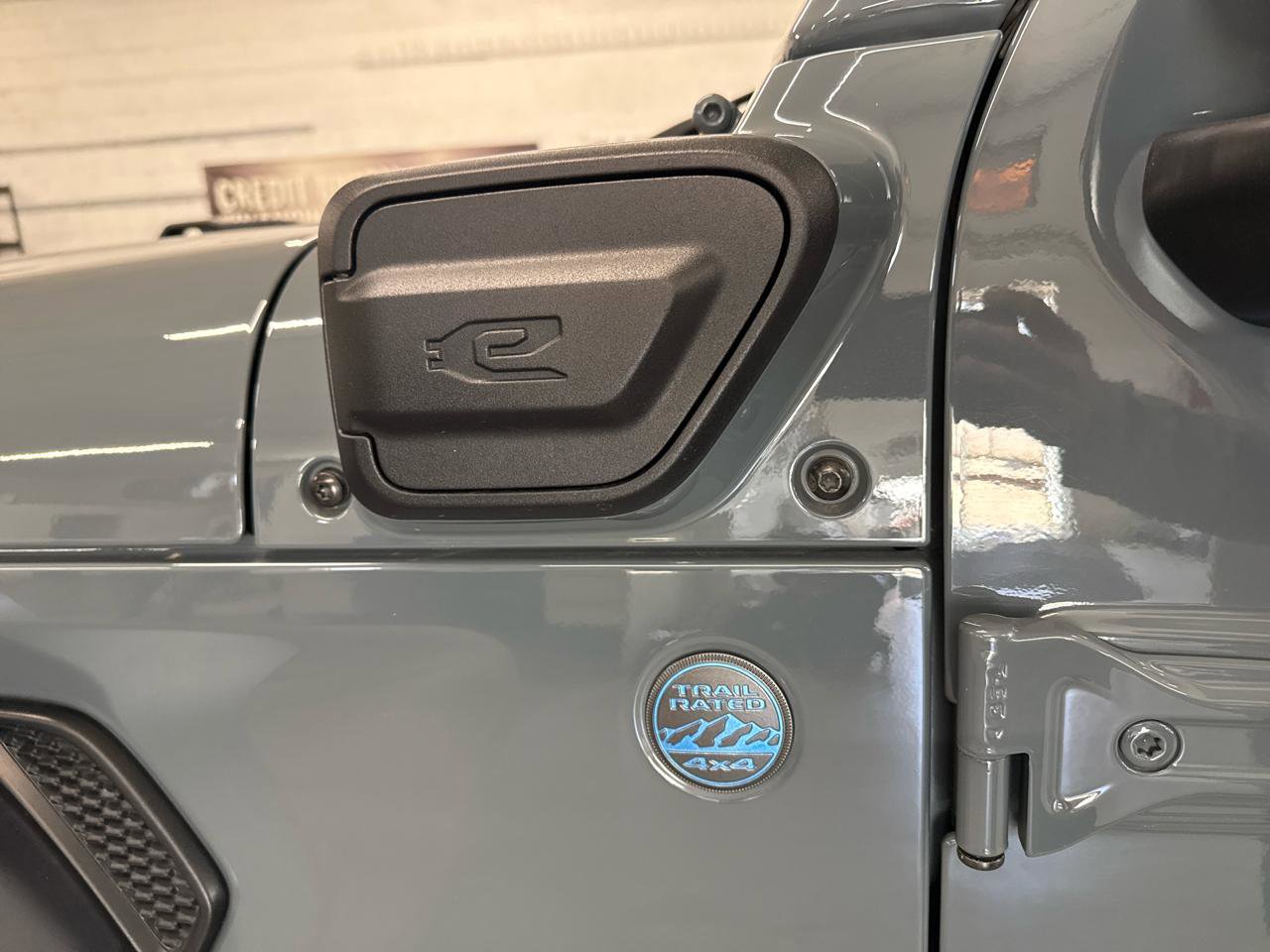 Used 2024 Jeep Wrangler Unlimited image 96