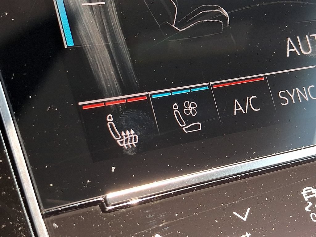 New 2026 Audi Q8 Premium Plus AWD/4WD image 16