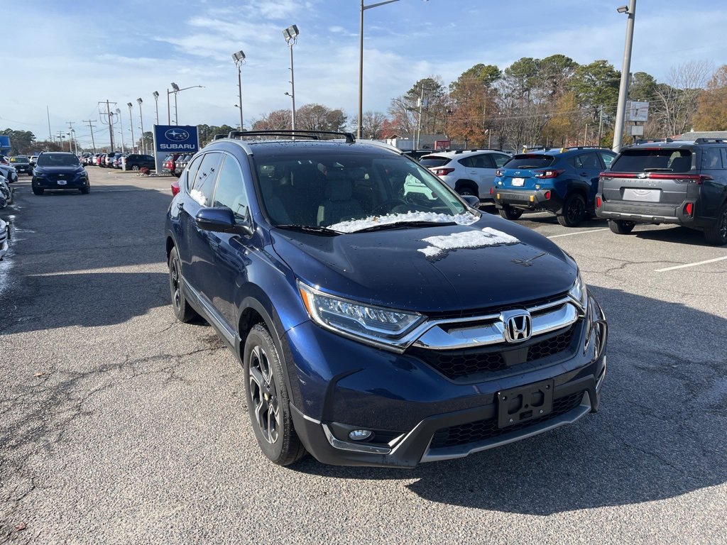 Used 2018 Honda CR-V Touring image 3