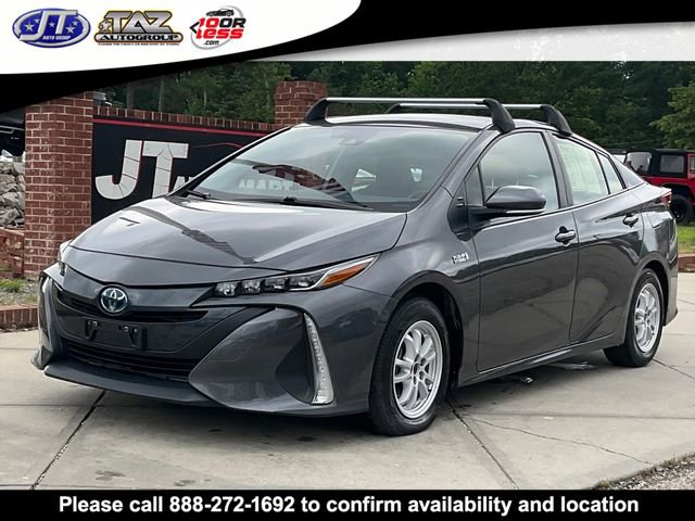Used 2022 Toyota Prius Prime LE image 3
